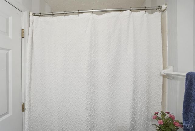 426 Lake Front Drive, Lebanon, OH 45036