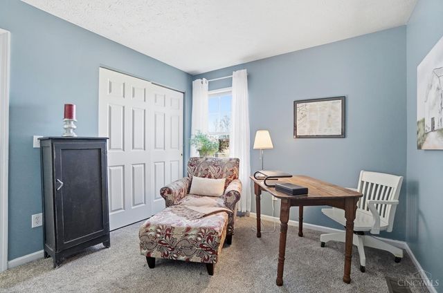 426 Lake Front Drive, Lebanon, OH 45036