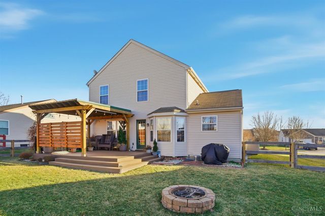 426 Lake Front Drive, Lebanon, OH 45036