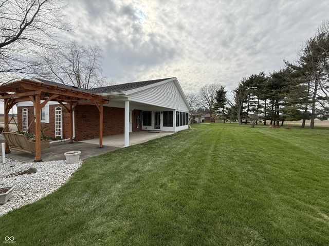 8424 E 256th Street, Arcadia, IN 46030