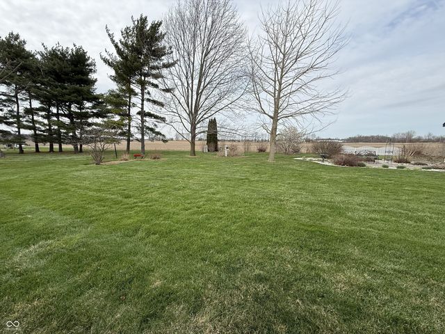 8424 E 256th Street, Arcadia, IN 46030