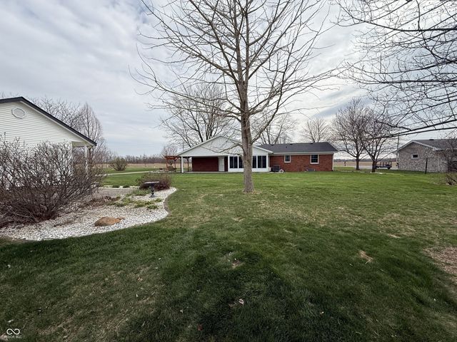8424 E 256th Street, Arcadia, IN 46030