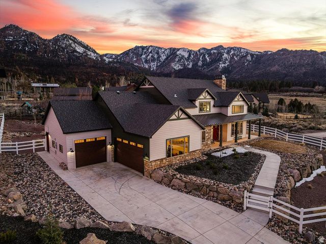 1210 E BRISTLE CONE RD, Pine Valley, UT 84781