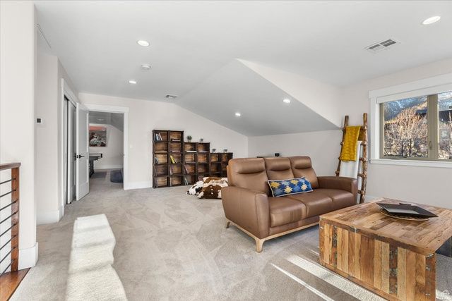 1210 E BRISTLE CONE RD, Pine Valley, UT 84781