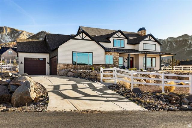 1210 E BRISTLE CONE RD, Pine Valley, UT 84781