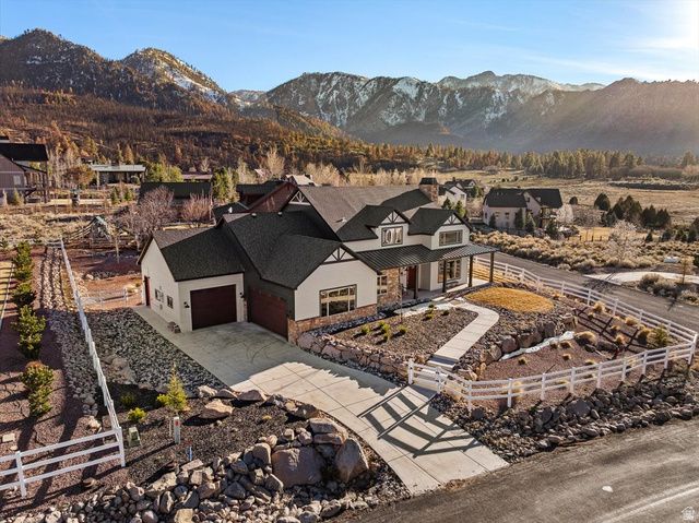 1210 E BRISTLE CONE RD, Pine Valley, UT 84781