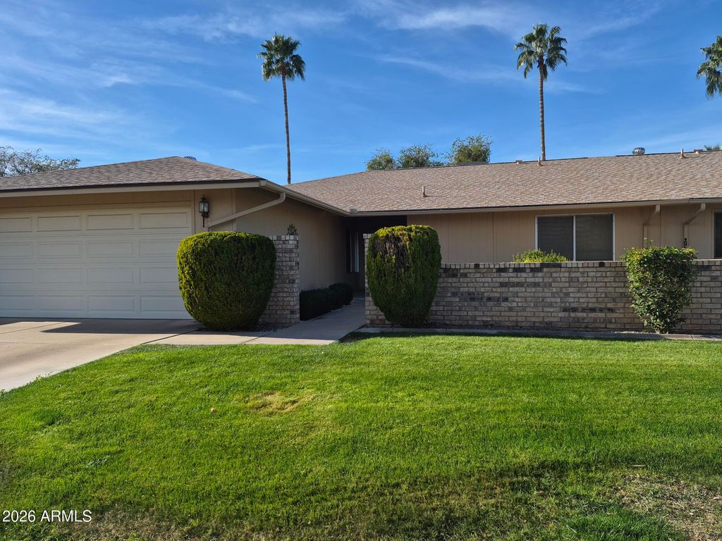12622 W PARKWOOD Drive, Sun City West, AZ 85375