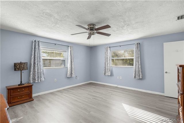 97 S Davis Street, Beverly Hills, FL 34465