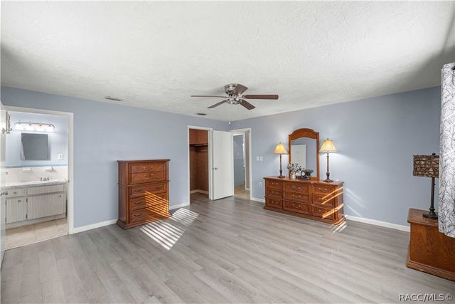 97 S Davis Street, Beverly Hills, FL 34465