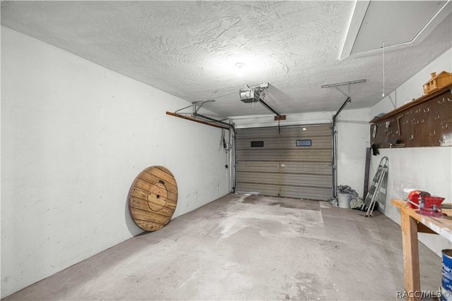 97 S Davis Street, Beverly Hills, FL 34465