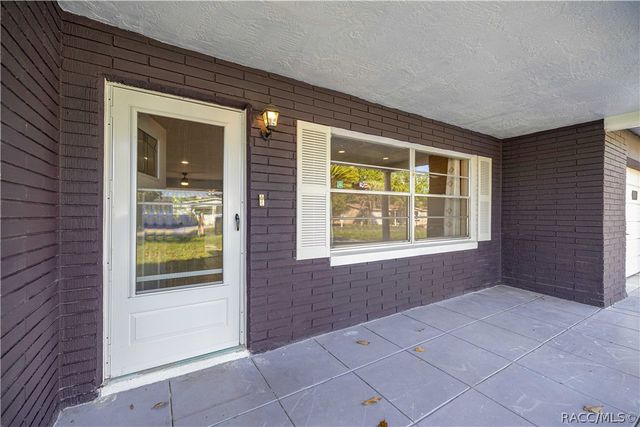 97 S Davis Street, Beverly Hills, FL 34465