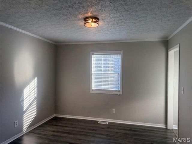 108 Dogwood Circle, St Robert, MO 65584