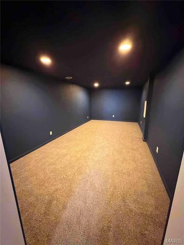 108 Dogwood Circle, St Robert, MO 65584