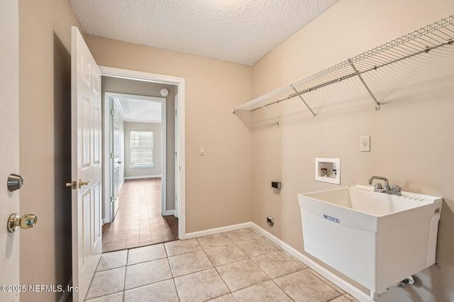 733 WAKEMONT Drive, Orange Park, FL 32065