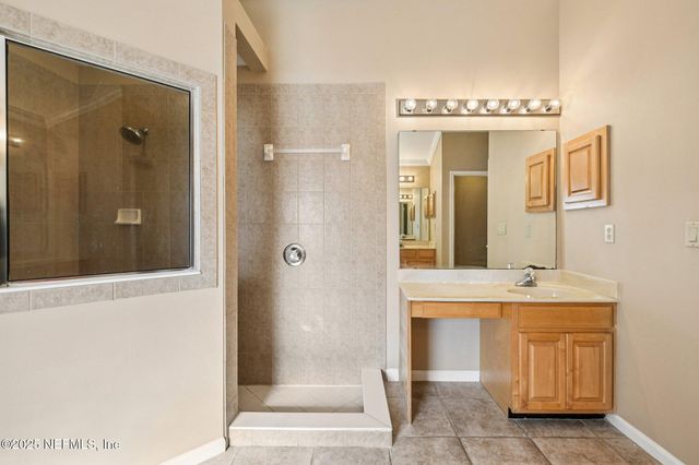 733 WAKEMONT Drive, Orange Park, FL 32065