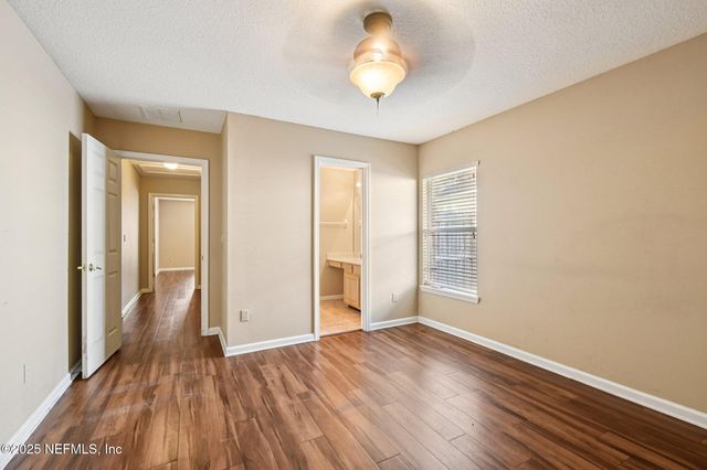 733 WAKEMONT Drive, Orange Park, FL 32065