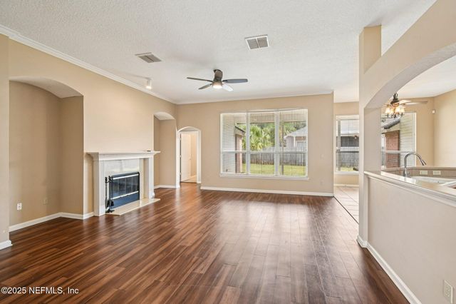 733 WAKEMONT Drive, Orange Park, FL 32065