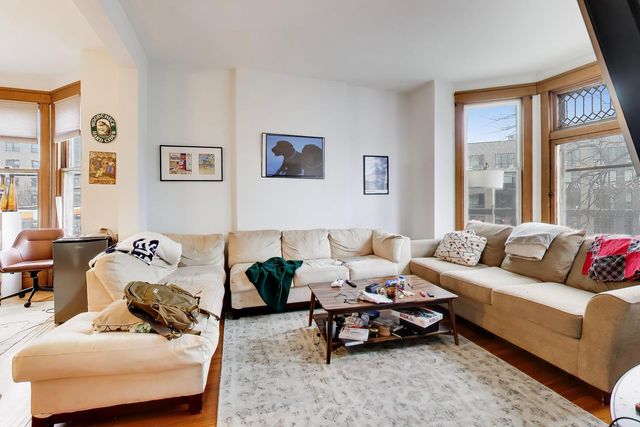 2815 N Racine Avenue 2, Chicago, IL 60657