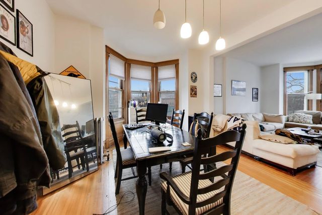 2815 N Racine Avenue 2, Chicago, IL 60657