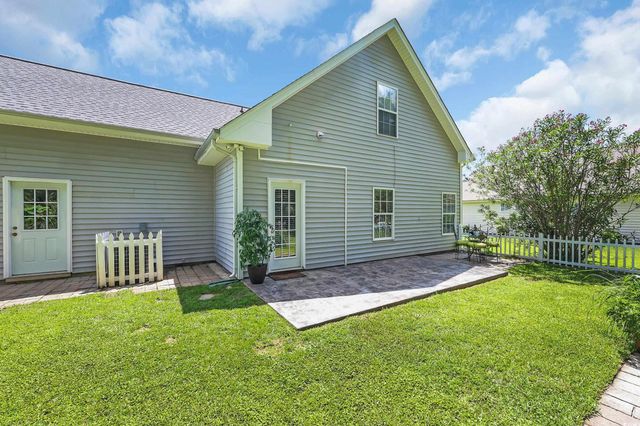 4536 Fringetree Dr., Murrells Inlet, SC 29576