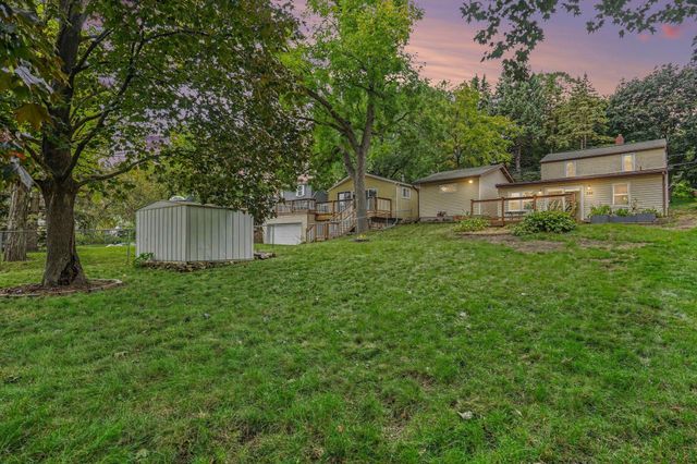 549 18th Avenue N, South Saint Paul, MN 55075