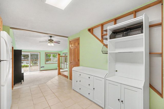 549 18th Avenue N, South Saint Paul, MN 55075
