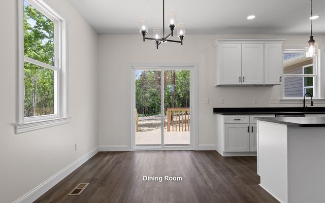 222 Grayson Way, Signal Mountain, TN 37377