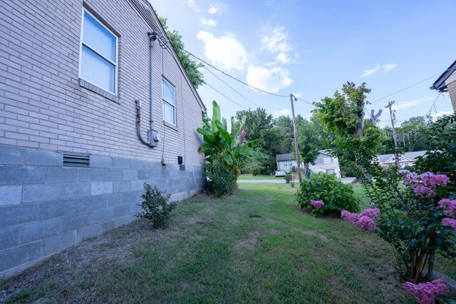 121 Tomarand Rd, Antioch, TN 37013