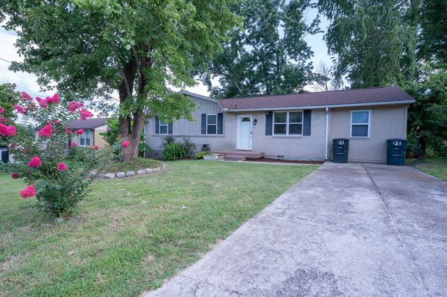 121 Tomarand Rd, Antioch, TN 37013