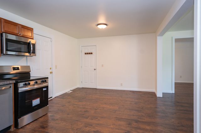 121 Tomarand Rd, Antioch, TN 37013