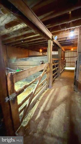 3740 BEAGLE RD, Middletown, PA 17057