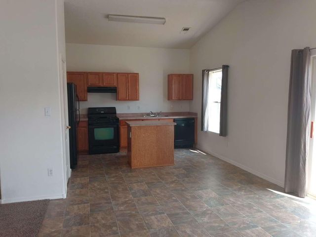 10136 High Range Road SW, Albuquerque, NM 87121