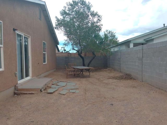 10136 High Range Road SW, Albuquerque, NM 87121