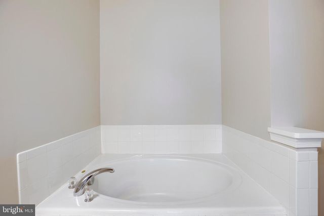 2703 SHEFFIELD HILL WAY, Woodbridge, VA 22191