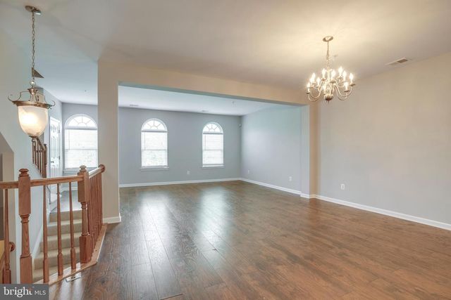 2703 SHEFFIELD HILL WAY, Woodbridge, VA 22191