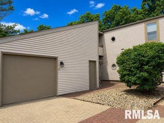 5646 N WITHERSHIN Point, Peoria, IL 61615
