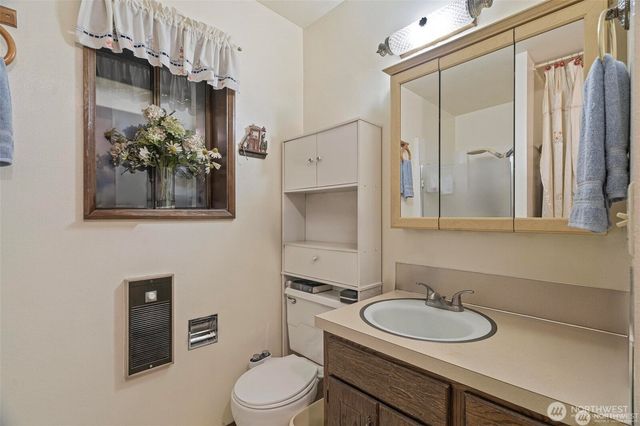3124 Zenkner Valley Road SW, Centralia, WA 98531