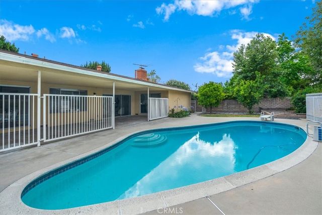 18931 Mayall Street, Northridge, CA 91324