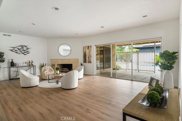 18931 Mayall Street, Northridge, CA 91324