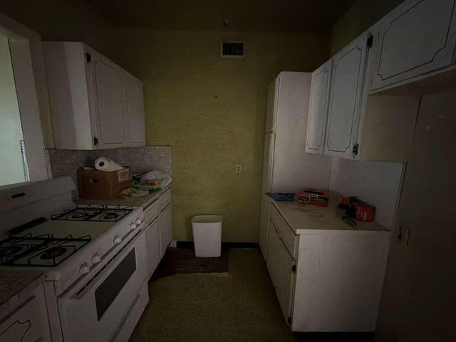 3814 Greenwood Avenue, West Palm Beach, FL 33407