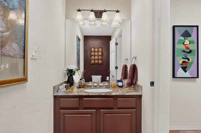 321 Paseo De Corrales, Corrales, NM 87048