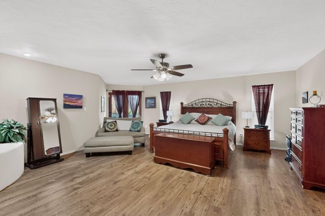 321 Paseo De Corrales, Corrales, NM 87048