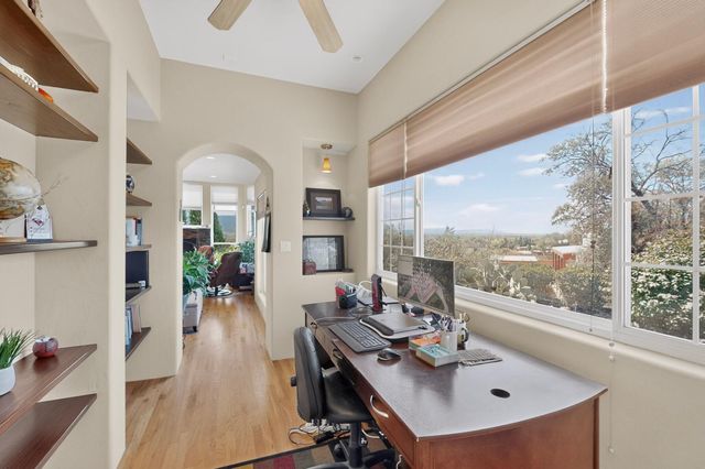 321 Paseo De Corrales, Corrales, NM 87048