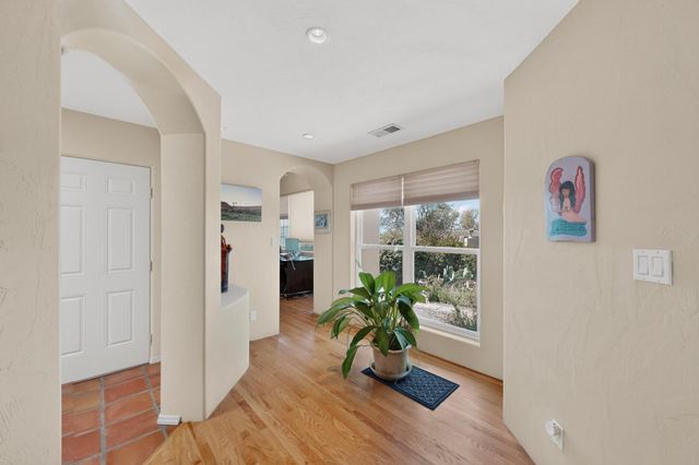 321 Paseo De Corrales, Corrales, NM 87048
