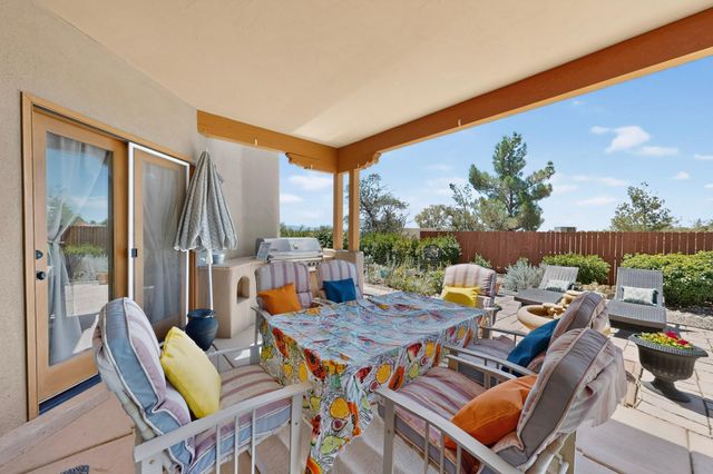 321 Paseo De Corrales, Corrales, NM 87048