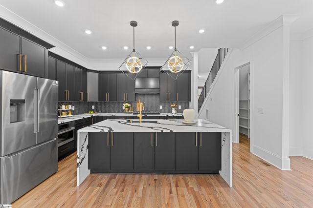 112 Edwards Street, Simpsonville, SC 29681