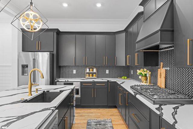 112 Edwards Street, Simpsonville, SC 29681