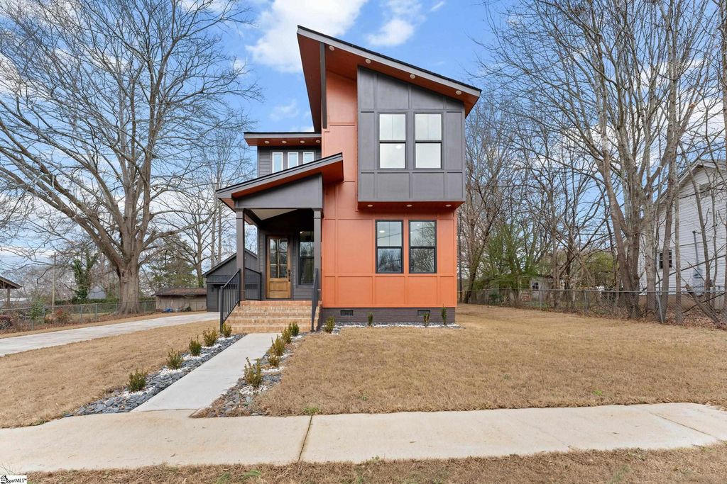 112 Edwards Street, Simpsonville, SC 29681