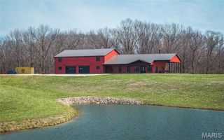 19790 Grange Hall Road, Brighton, IL 62012