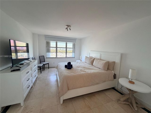 5161 Collins Ave 1506, Miami Beach, FL 33140